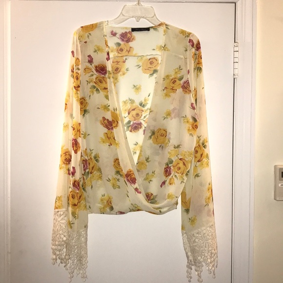 Honey Bunch Tops - Honey Punch flower shirt